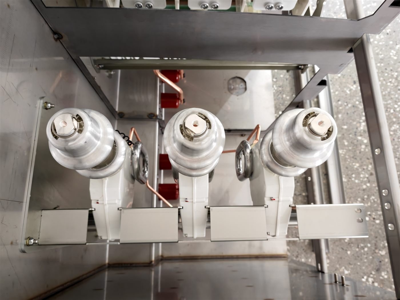 high voltage contacts and insulation assembly